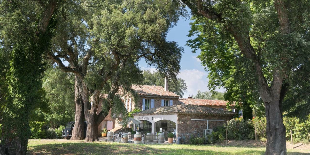 Chateau Des Bertrands Le Cannet-des-Maures Exterior foto