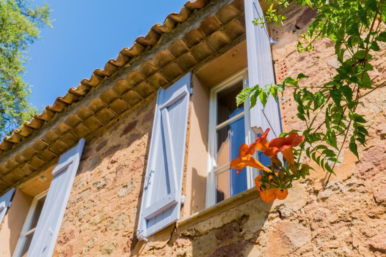 Chateau Des Bertrands Le Cannet-des-Maures Exterior foto